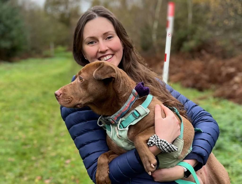 Simply Business Young Entrepreneur Fund winner Physio Vet Norfolk poses with a dog